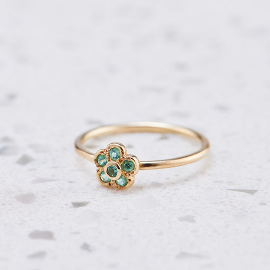 Load image into Gallery viewer, Emerald Daisy Stacking Ring in 9ct Yellow Gold, Size N (In Stock)
