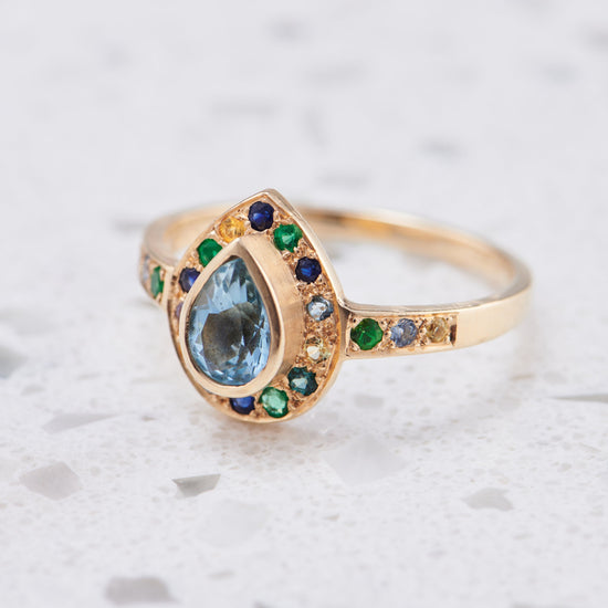 Aquamarine Theodoric Pebble Ring in 18ct Yellow Gold, Size S (In Stock)