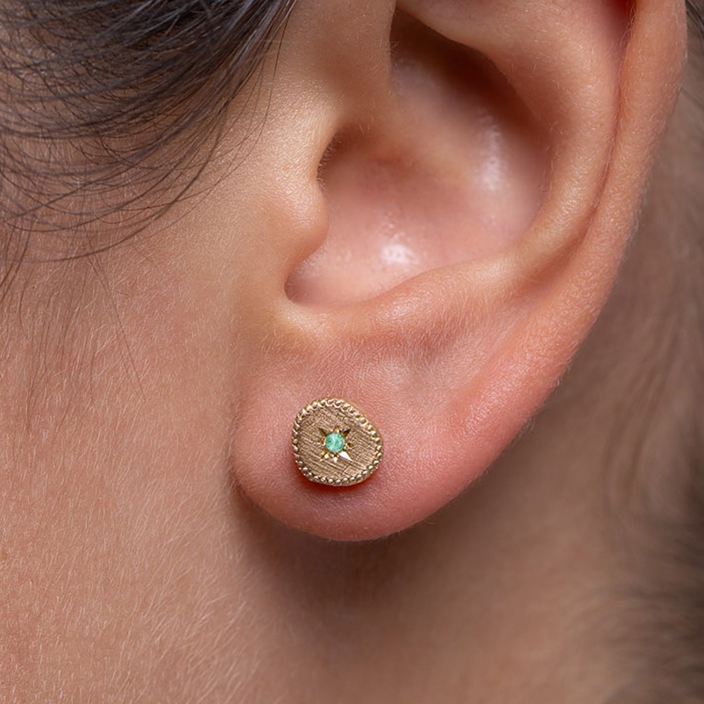 Emerald Rubble Studs in Silver (In Stock)