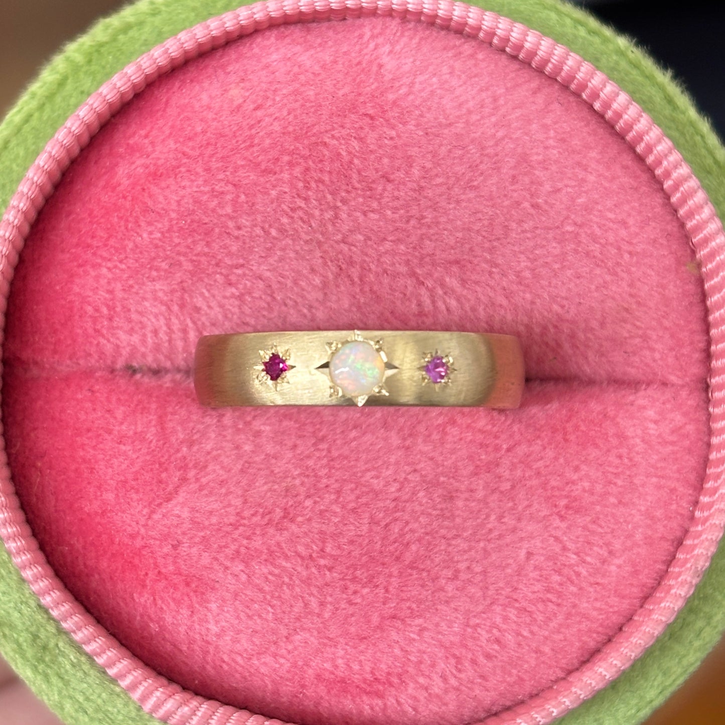 Opal And Pink Sapphires Stars Band In 14ct Yellow Gold, Size S (In Stock)