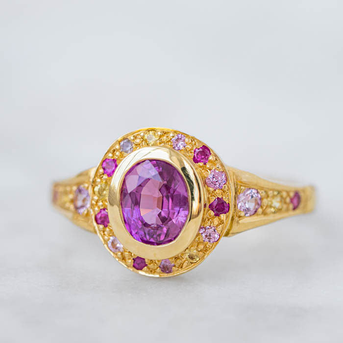 Shades of Pink Sapphire Roman Ring in 18ct Yellow Gold, Size O (In Stock)