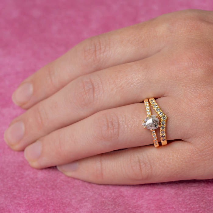 Salt and Pepper Diamond Elizabeth Ring in 18ct Yellow Gold, Size M (In Stock)