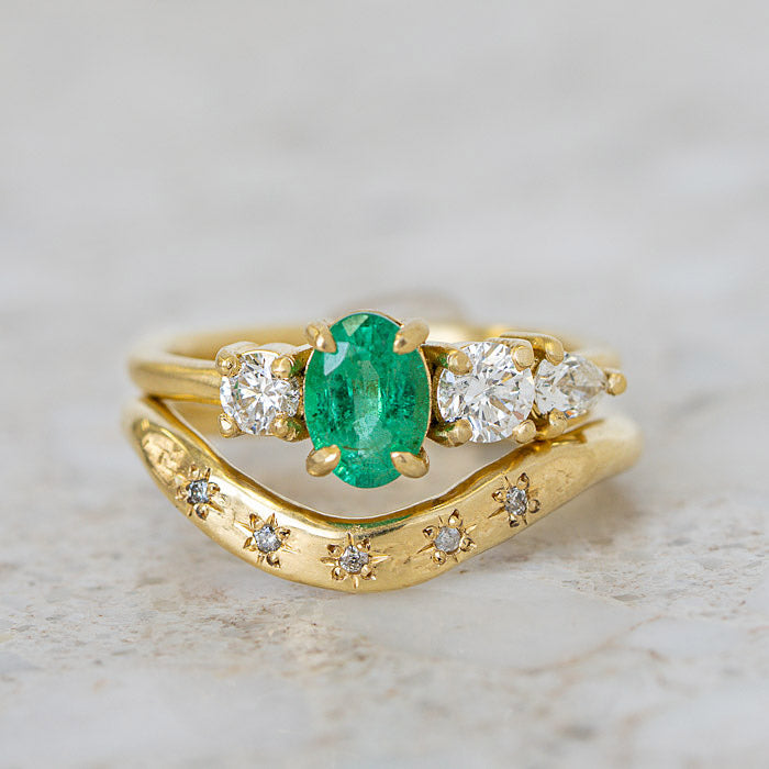 Load image into Gallery viewer, Emerald And Diamond Splice Ring in 18ct Yellow Gold, Size M (In Stock)
