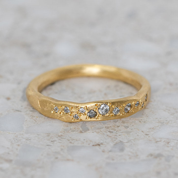 Salt And Pepper Diamond Scatter Band In 18ct Yellow Gold, Size P (In Stock)