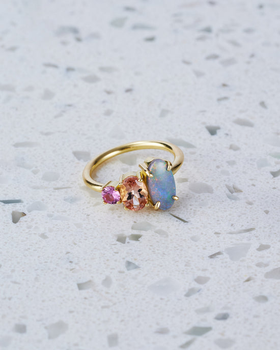 Load image into Gallery viewer, One-off Semi Black Opal and Peach Splice in 18ct Yellow Gold, Size L (In Stock)
