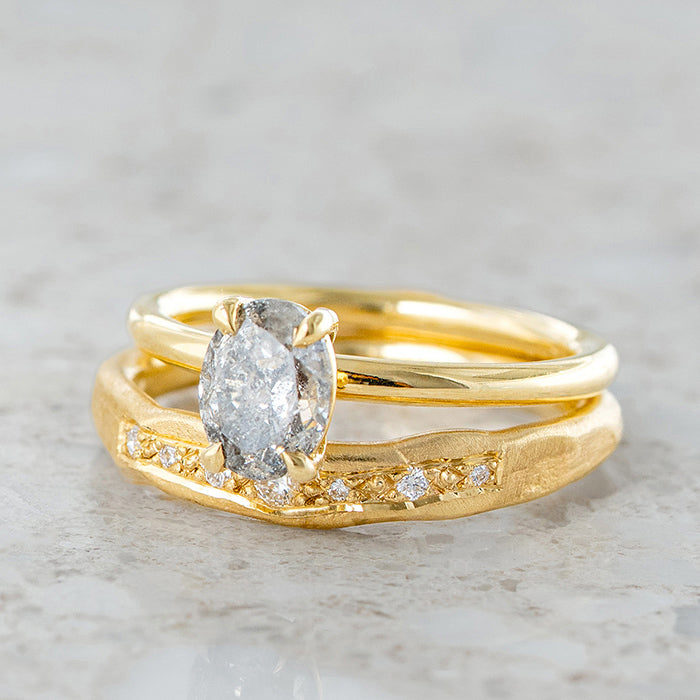 One-off Salt and Pepper Diamond Claire Ring in 18ct Yellow Gold, Size L (In Stock)