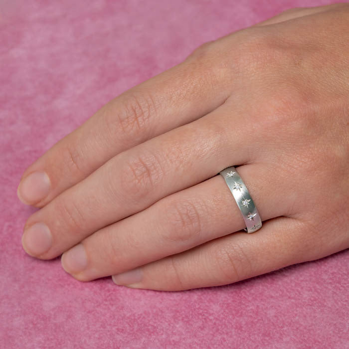 Star Set Diamond Band