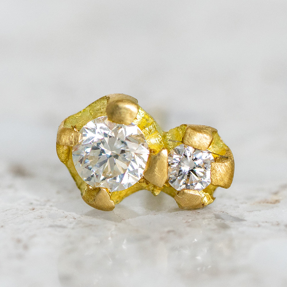 White Diamond Bud Single Stud