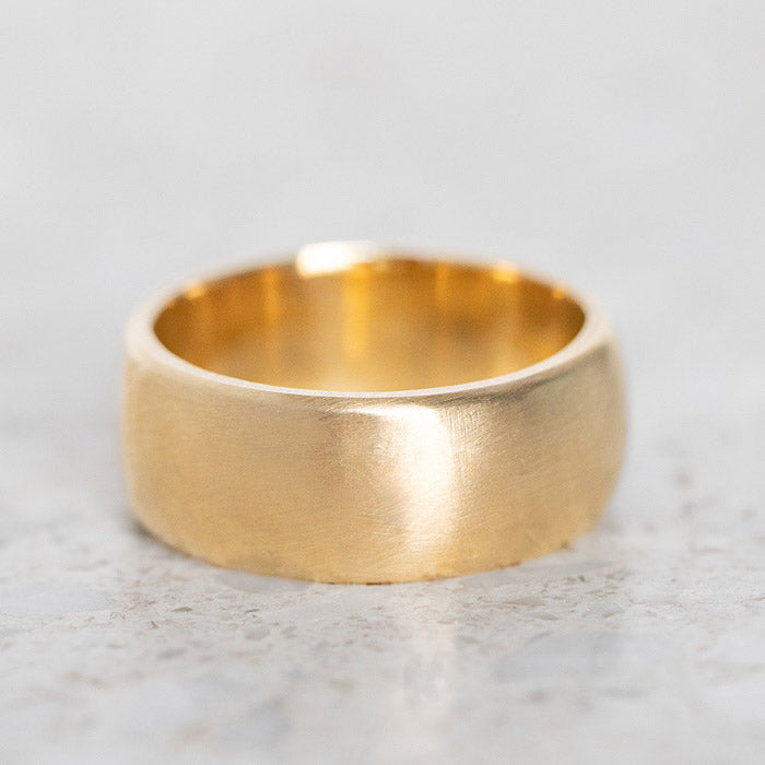 Wide Marked Band