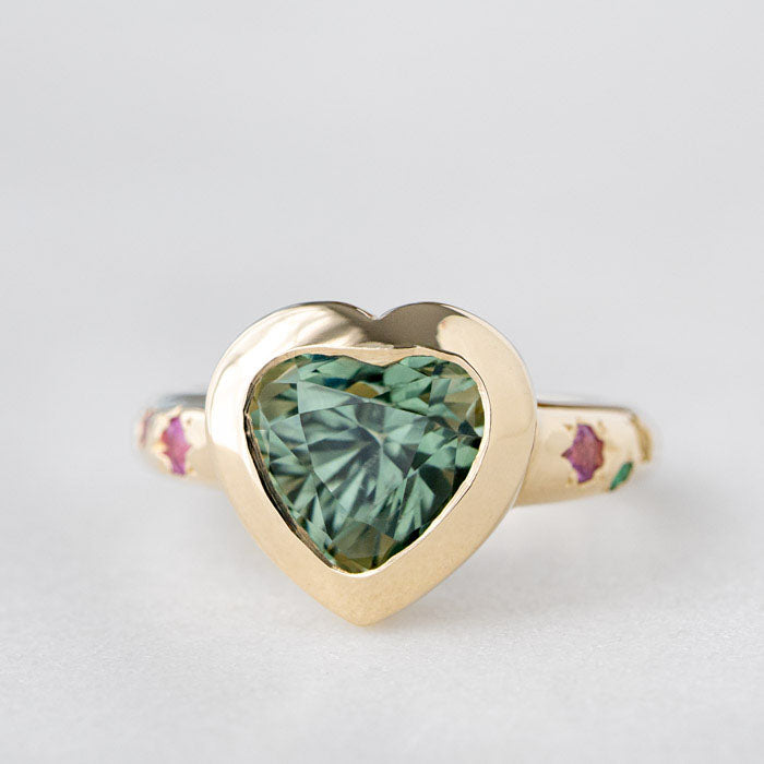 One-off Green Tourmaline Heart Ring in 9ct Yellow Gold, Size O (In Stock)