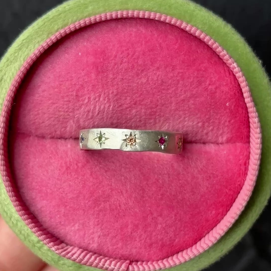 Load and play video in Gallery viewer, Carnivale Beaten Band (Wide) in Silver, Size O (In Stock)
