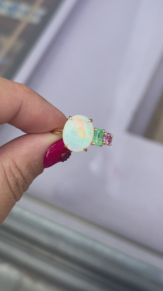 Load and play video in Gallery viewer, One-off Crystal Opal, Emerald and Pink Sapphire Splice in 18ct Yellow Gold, Size Q (In Stock)
