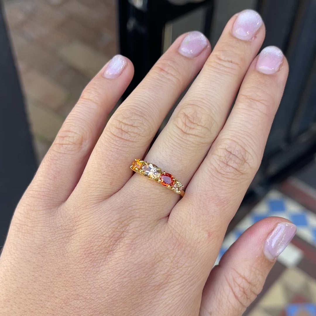 Load and play video in Gallery viewer, One-off Shades of Orange Splice Ring in 18ct Yellow Gold, Size N (In Stock)
