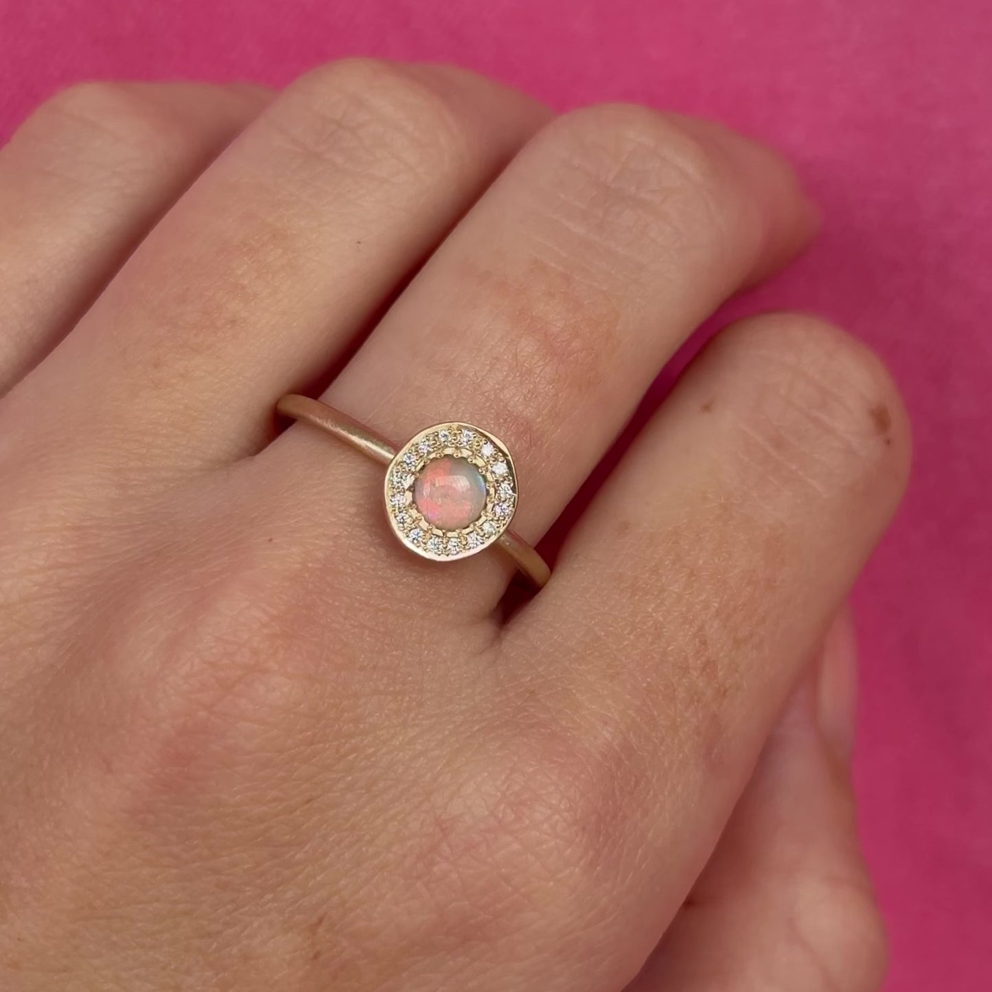 Load and play video in Gallery viewer, Small Crystal Opal and Diamond Pebble Ring
