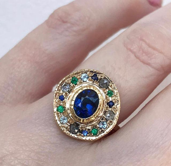 Load image into Gallery viewer, Sapphire Roman Pebble Ring
