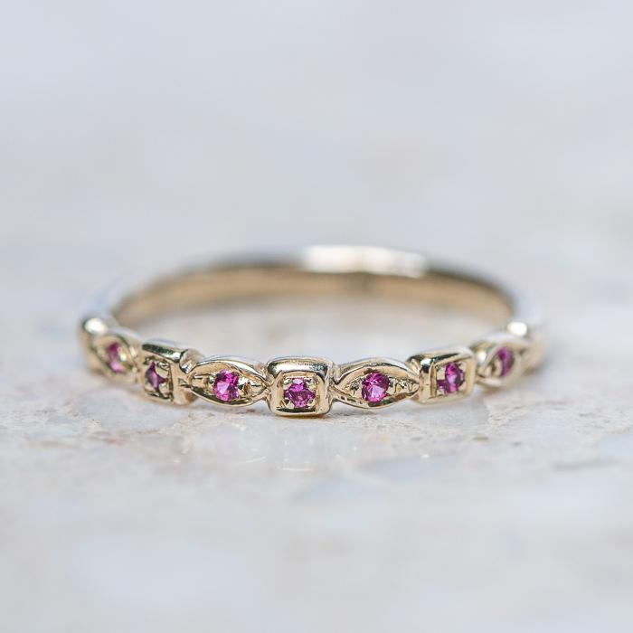 Load image into Gallery viewer, Pink Sapphire Studded Victorian Band
