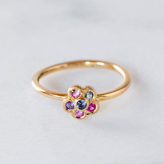Shades Of Sapphires Daisy Stacking Ring